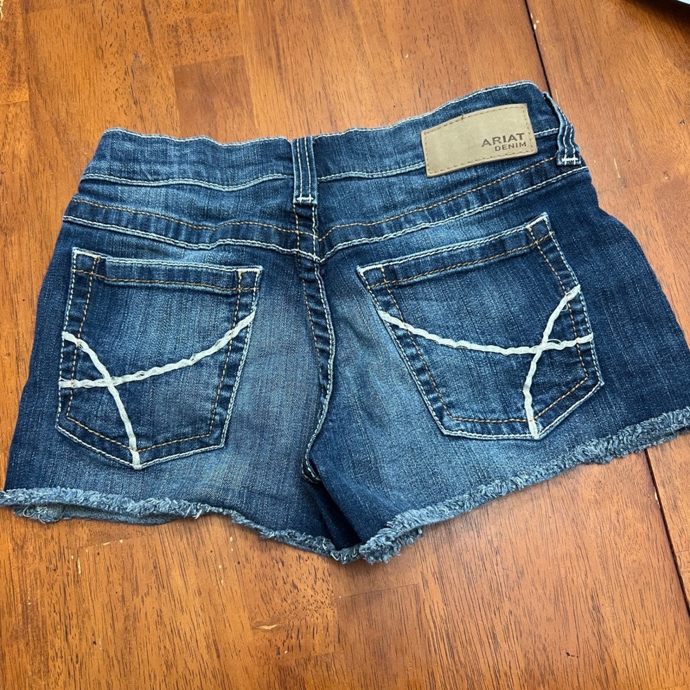Ariat Denim Boyfriend Cutoff Shorts Dark Wash Embroidered 25R